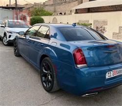کرایسلەر 300